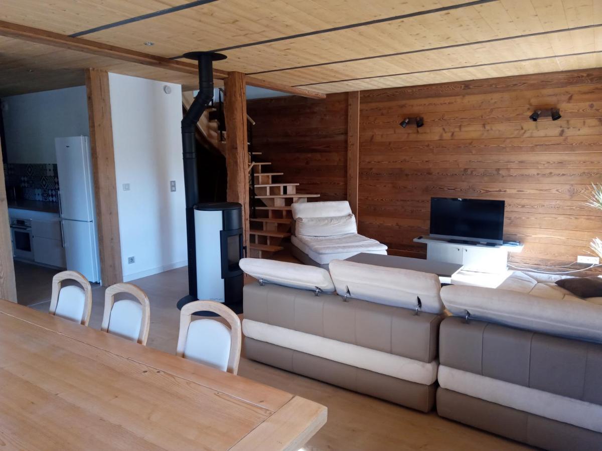 Grand Et Bel Appartement Au Coeur Du Haut-Doubs 奥尔尚普韦内 外观 照片